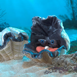 Clam, Giant Folkmanis Puppet